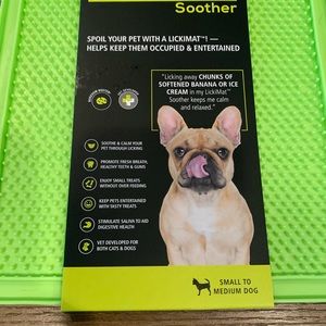 NWT Licki Mats